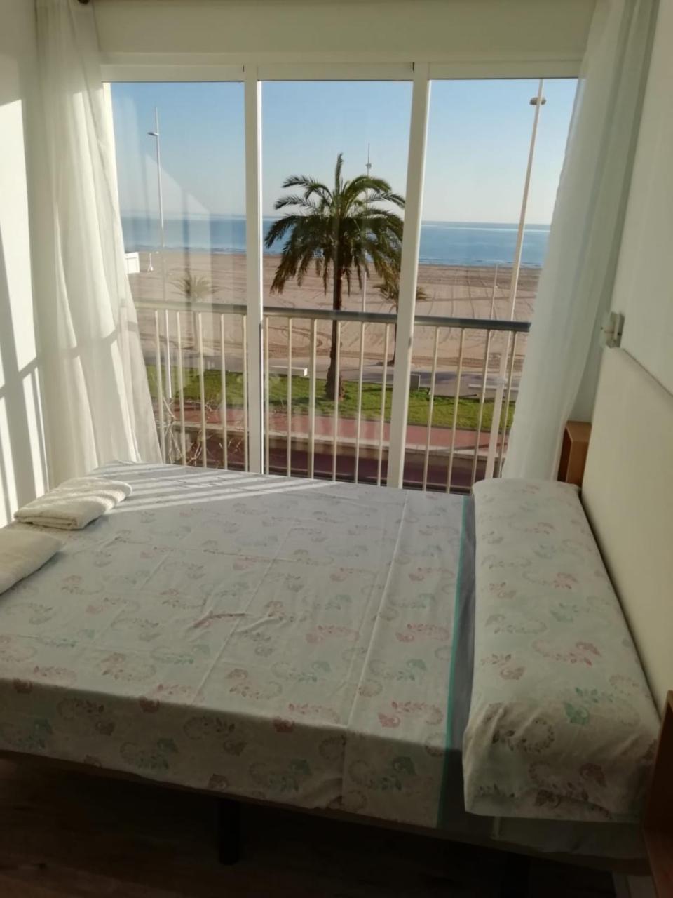 Infante Primera Linea Gandia Playa Apartment Playa de Gandia Bagian luar foto