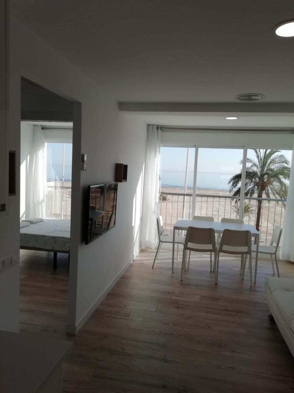 Infante Primera Linea Gandia Playa Apartment Playa de Gandia Bagian luar foto